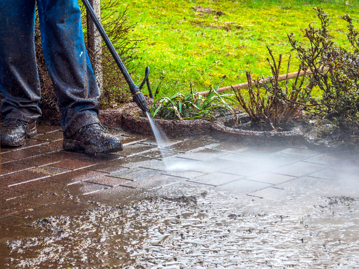 Read more about the article The Process of Paver Restoration & Why You Need It